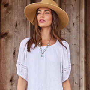 Karen Kane, Size-Small, Off White Short Sleeve Embroidered Dress